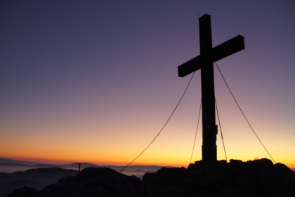Fé e educação de crianças mostram como a família católica transmite a vida em Cristo, em reflexão de Jose Eduardo De Oliveira e Silva.