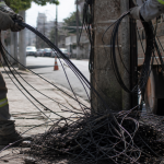 Maringá reforça segurança urbana com nova lei sobre fios soltos e responsabilização de empresas